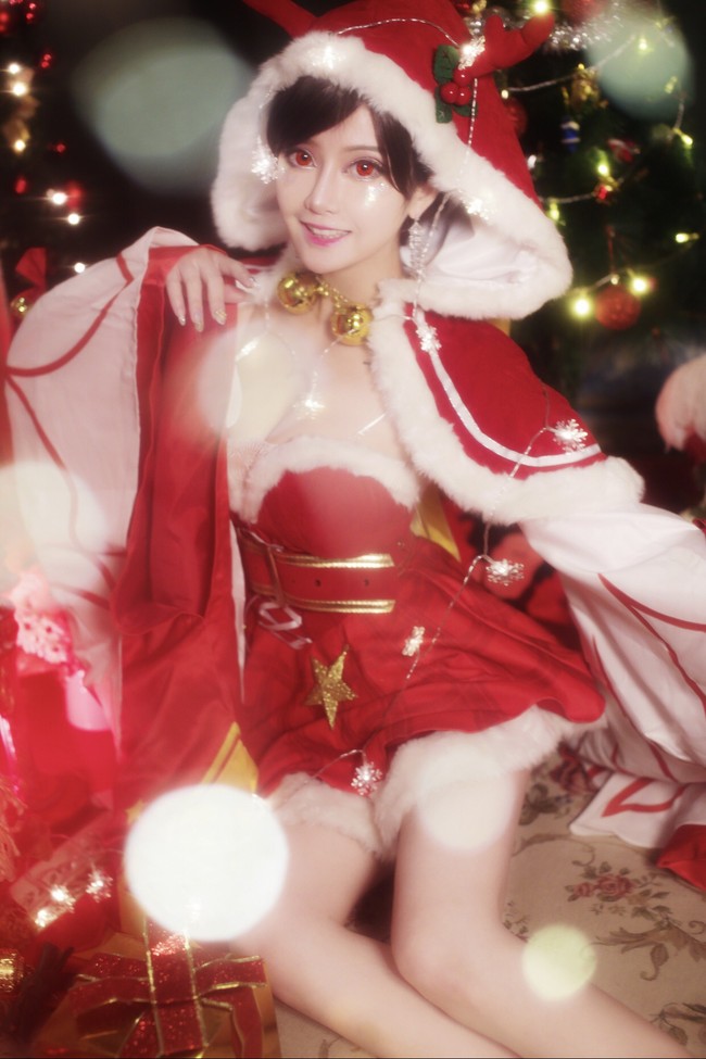 壕无人性!曝巴黎2.65亿英镑强挖皇马头牌 C罗获四千万年薪|im电竞官网(图2) im电竞官网